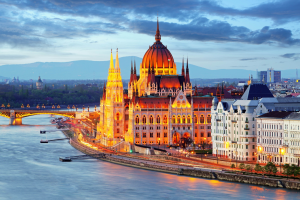 Moving Service from Vietnam to Hungary